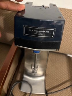 Milk shake maker