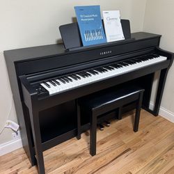 Yamaha Clavinova CLP-745 Digital Piano RRP$3800