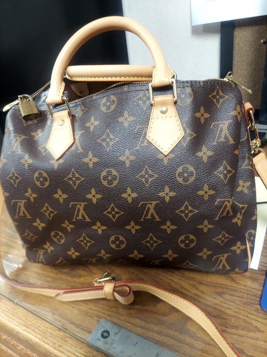 Louis Vuitton Monogram Speedy Bandouliere 30