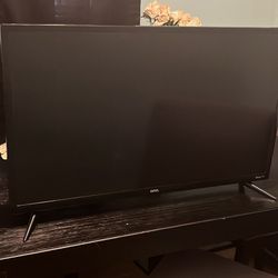 32-inch ONN Roku Tv With Remote