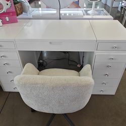 White Vanity Set By Impressions 