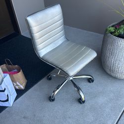 Office Chair For Sale 