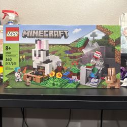 NEW LEGO Minecraft The Rabbit Ranch Set 21181 – Sealed