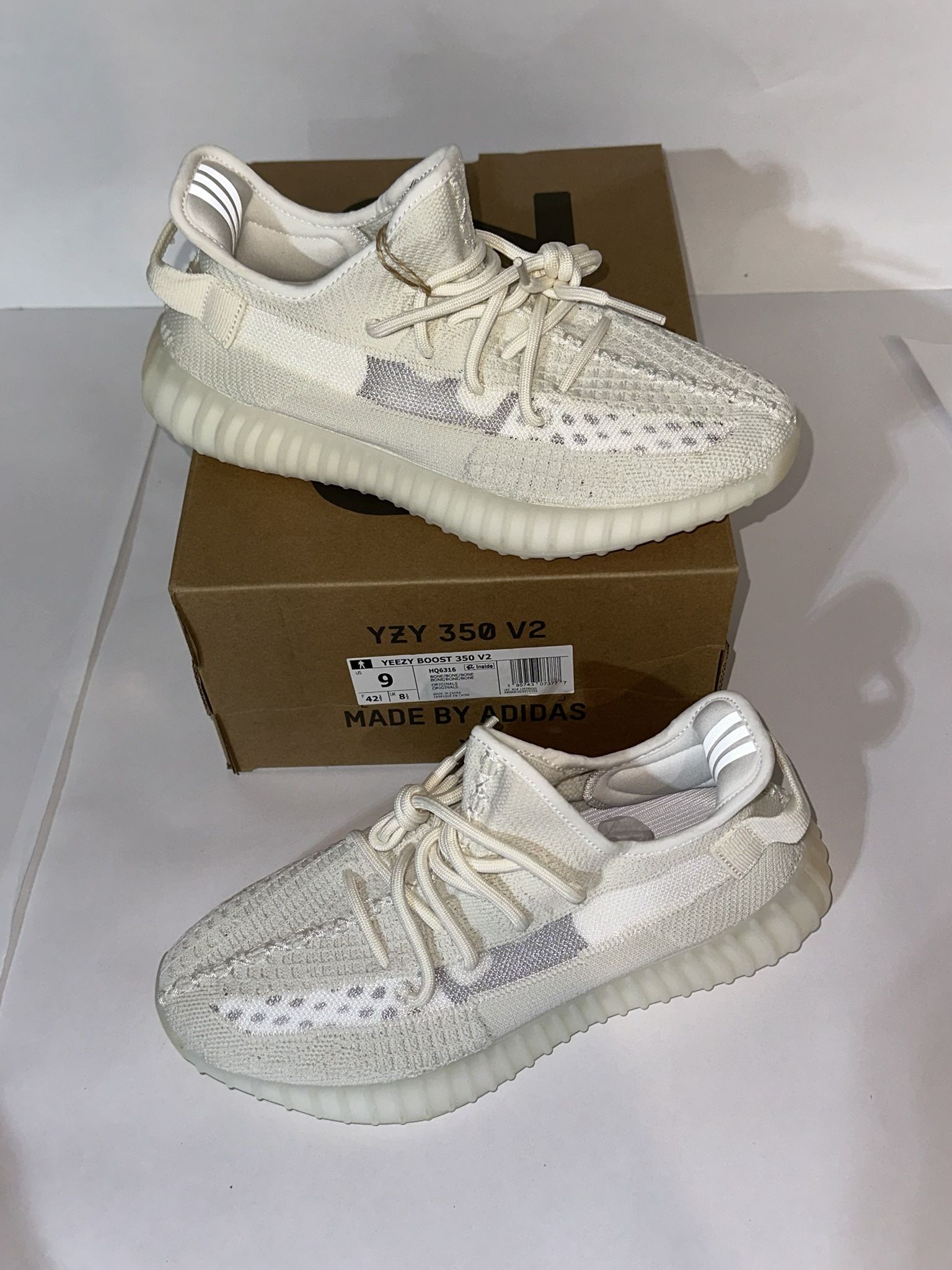 Adidas Yeezy Boost 350 V2 Bone / Pure White