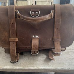 Vintage Leather Bag.  