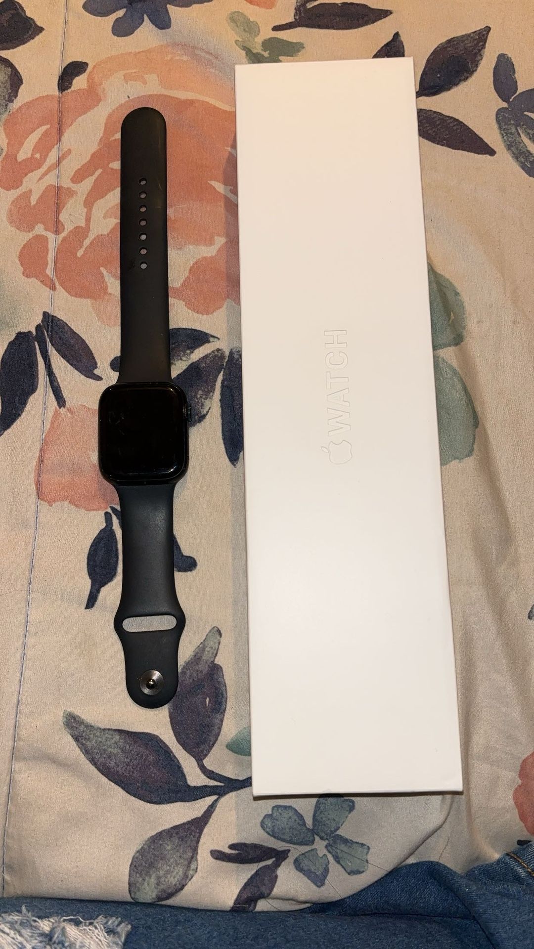 Apple Watch Series 8