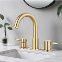 Bathroom Faucet 3 Hole, Brushed Gold Bathroom Sink Faucet with Pop Up Drain, 8 inch Widespread Bathroom Faucet with 360° Swivel Spout, 2 Handle Vanity
