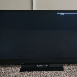 VIZIO M420KD HDMI HDTV with Remote Control 