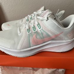 Nike Quest 4 Shoes