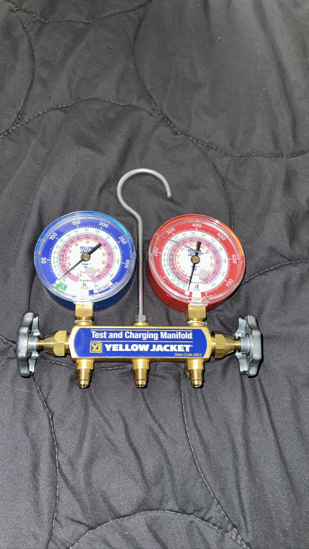 Yellow Jacket R22/R404A/R410A Manifold And Hoses