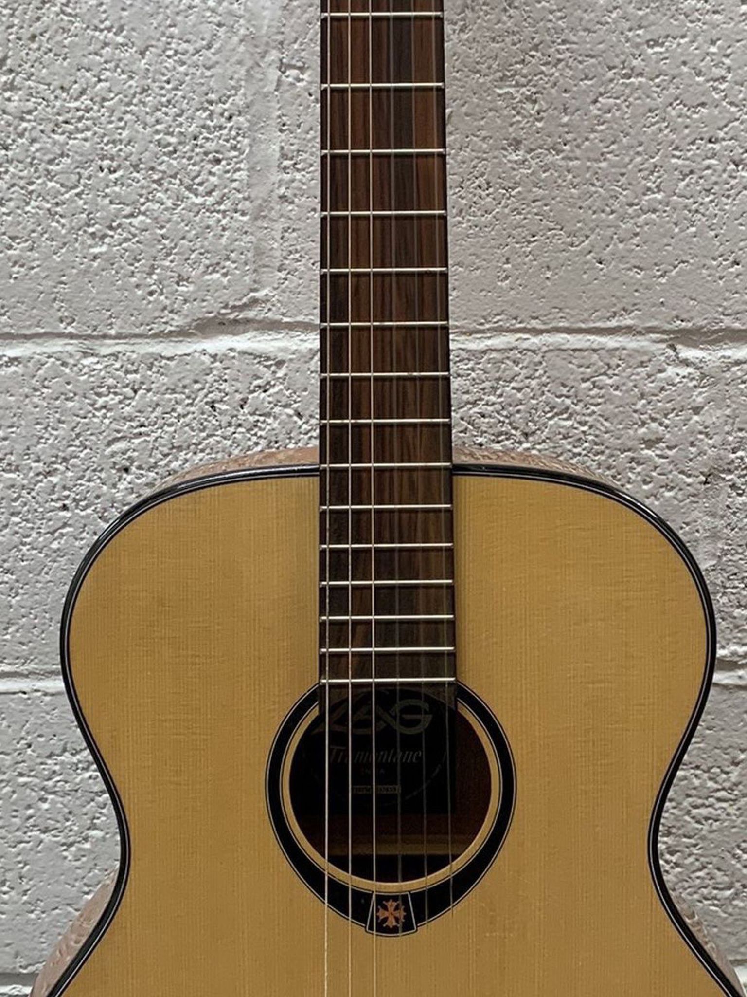 Acoustic Guitar Almost New