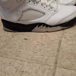 Jordan 5s size 9 Mens