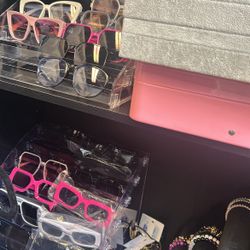 Sunglasses For Your Trips 