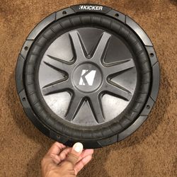 Kicker 12 inch speaker yes it does work