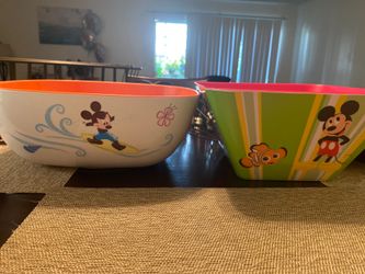 Disney salad bowl