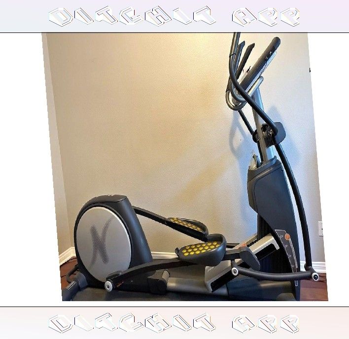 college media Life Fitness Treadmill Gym Standard Workout Machine