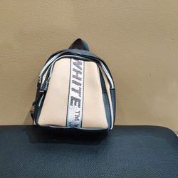 Beige/Black Small Bagpack 
