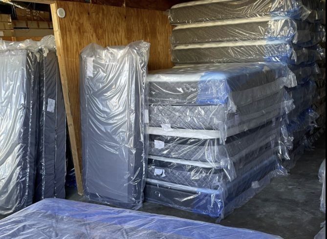 Mattress Clearance! Queen/King/Full/Twin – Delivery Available