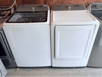 SAMSUNG  WASHER AND GAS DRYER