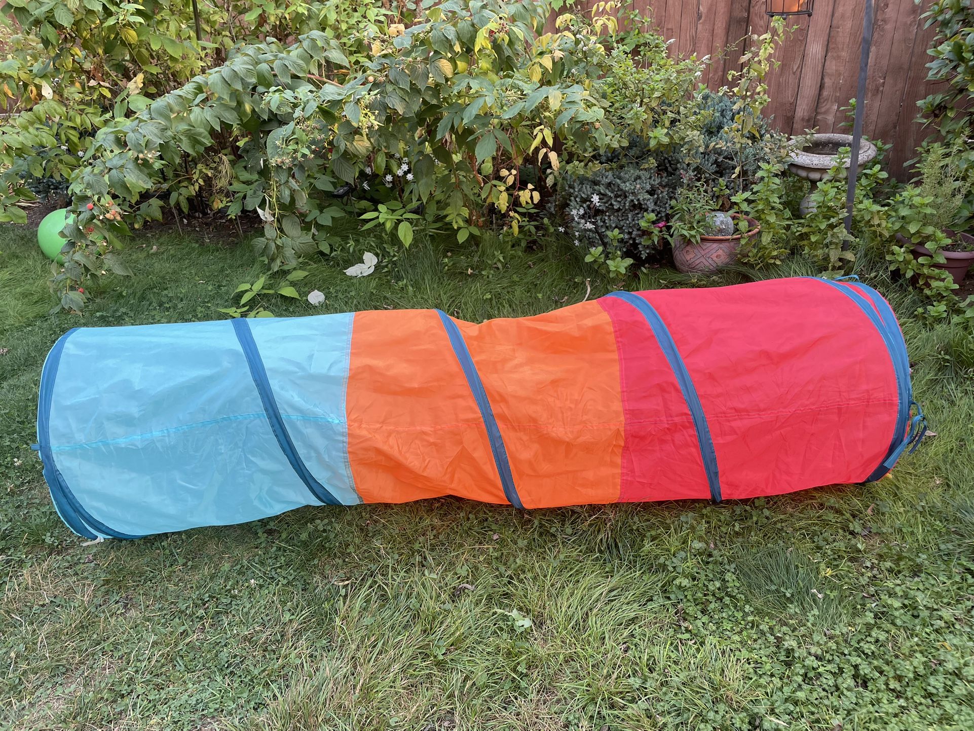 6 ft Pop-Up Play Tunnel