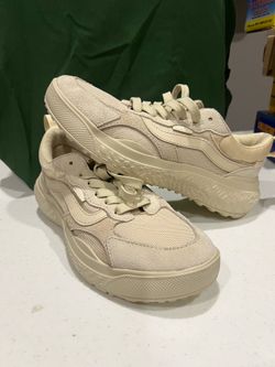 Vans size 7