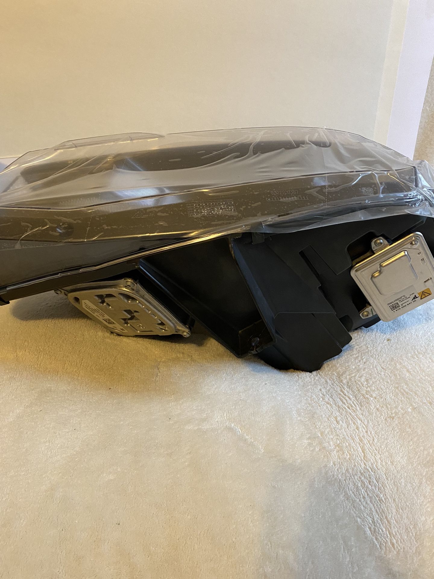 2020 Chevrolet Camaro LS+ Headlight 