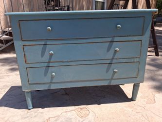 ANTIQUE DRESSER SOLID WOOD.