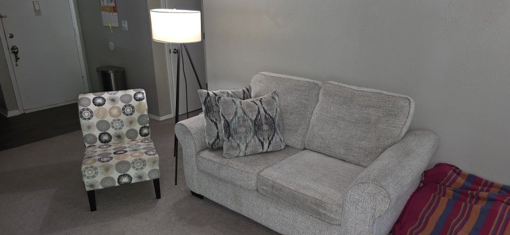 Living Room Items 