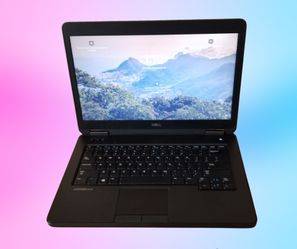 Fast Dell Laptop  • i3 • 8 gb RAM • 128 gb SSD • Windows 11 & Office