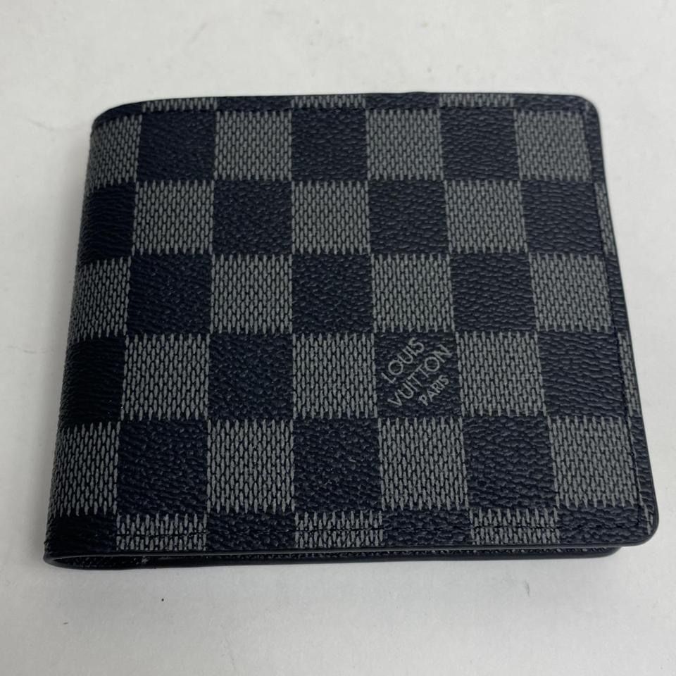 Men’s Black Checkered Folded Wallet