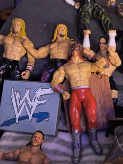 1990s and early 2000s WF wrestling figures with some accessories