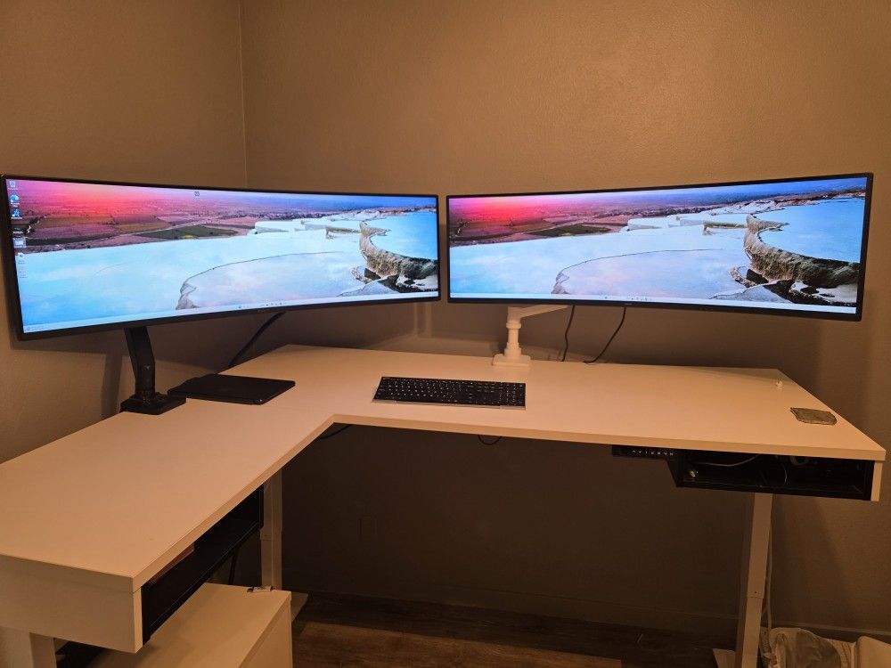 2 SAMSUNG 49” Odyssey Gaming Monitors.