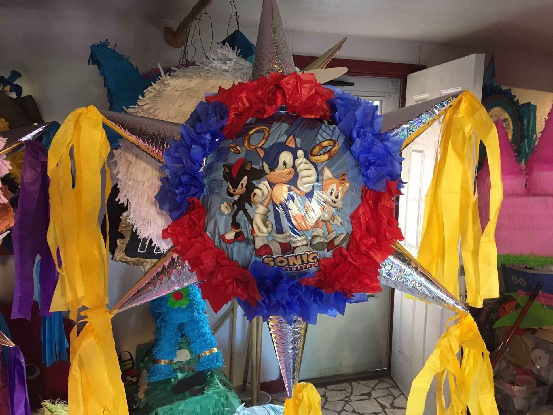 Sonic piñata