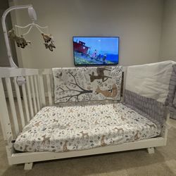 3-piece Crib Set Plus Matching Musical Crib Mobile