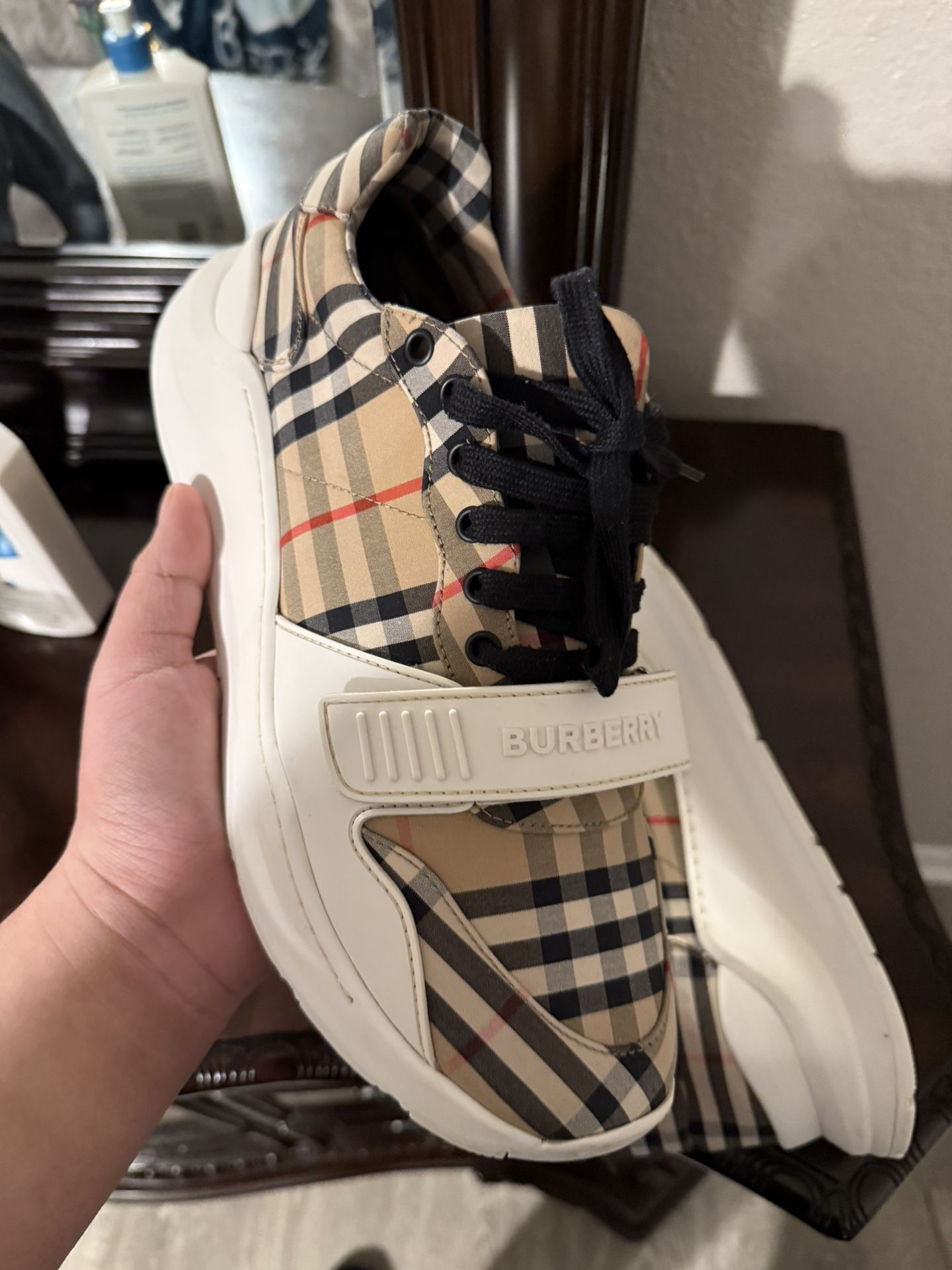 Burberry Ramsey Check Sneakers