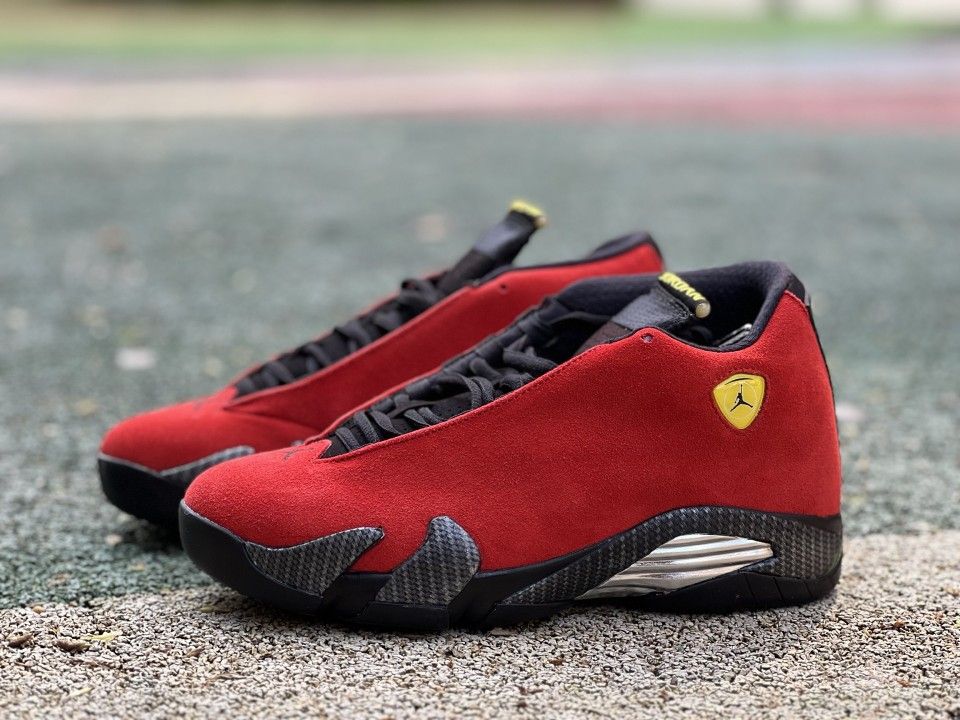 Air Jordan XIV Ferrari