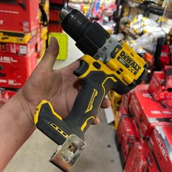 DEWALT 20V CORDLESS HAMMER DRILL FLEX VOLT $129