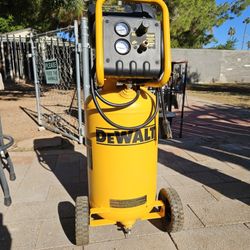 Dewalt Air Compressor 15 Gal. 225psi