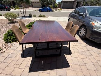 Wooden Table with Chairs (project)