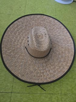 Straw hat - FREE