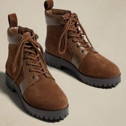 NEW Women’s Banana Republic Leather Hiker Boot, Size 7