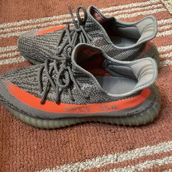 Yeezy 350 V2 Beluga