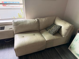 Sofa. 2 pieces