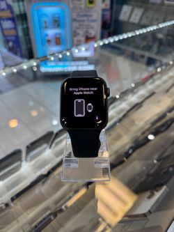 Apple Watch SE 44mm LTE Pre-owned