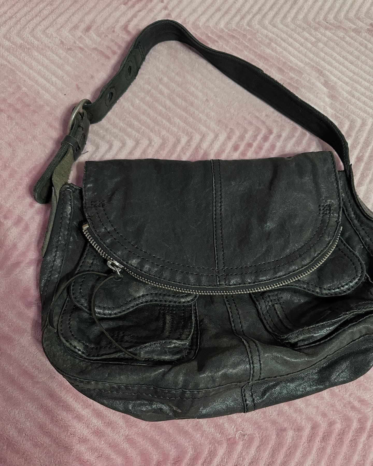 Lucky Black Leather Purse 