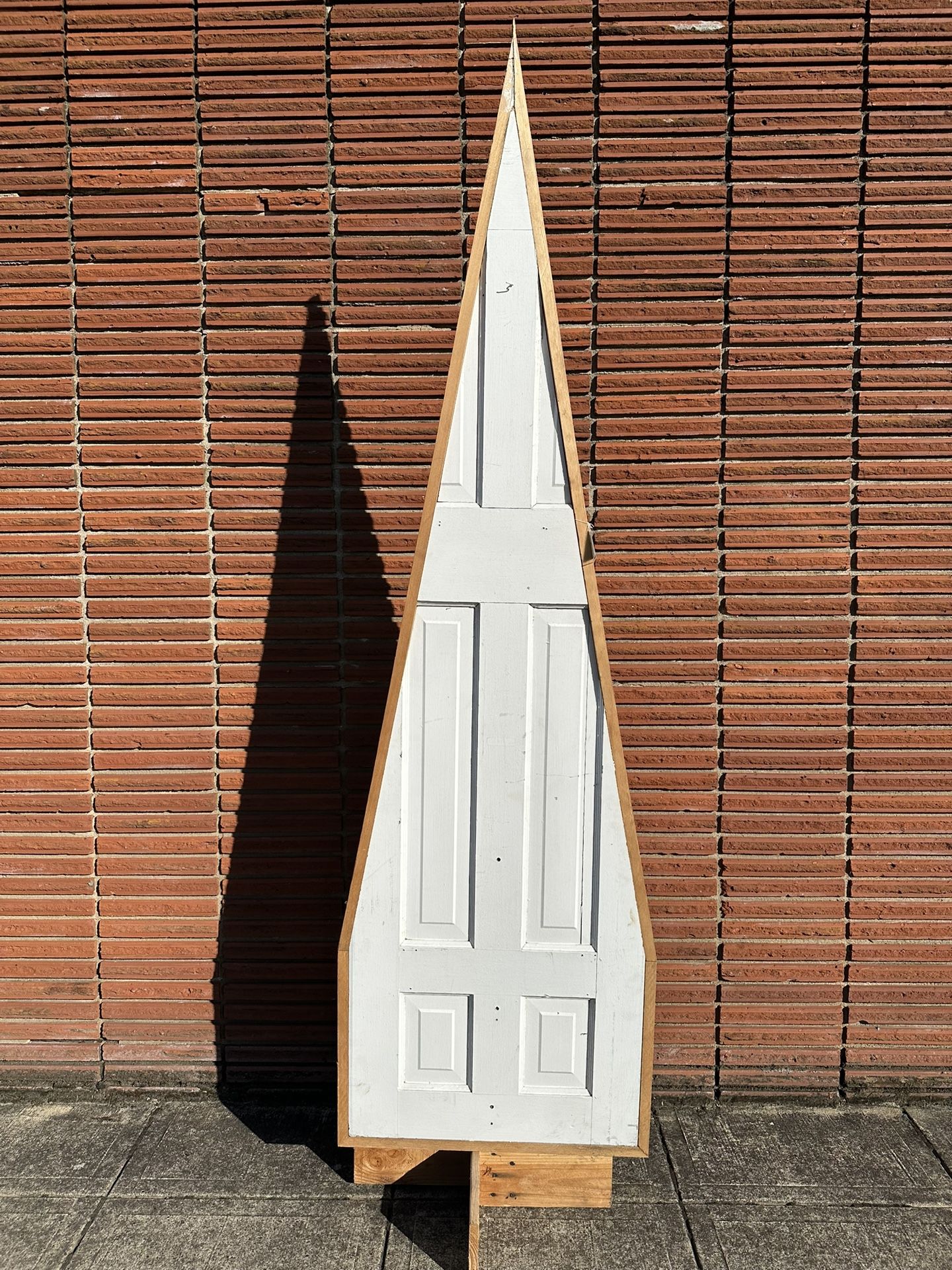 Rustic Wood Door Christmas Tree 