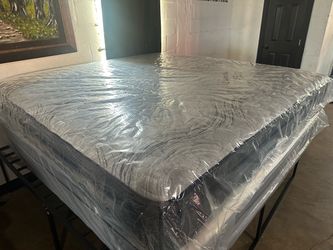 🛏️ 12” King Hybrid Mattress ONLY $475! Summer Special!