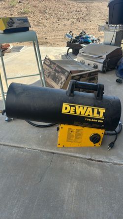 DeWalt 125,000 BTU forced-air propane heater