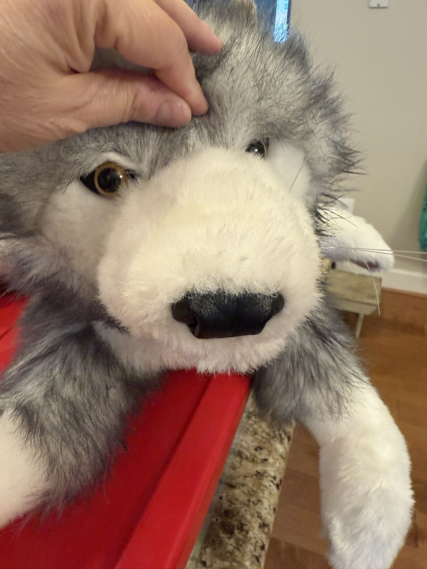 HUSKY PUPPET
