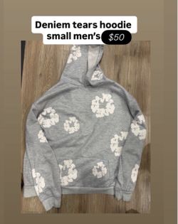 Men’s hoodie size small
